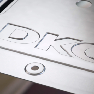 DKC Лоток перфорированный 100х80 L3000 35302