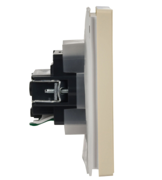 Розетка с крышкой FORTE&PIANO безвинтовые зажимы 16А IP44 FP419 (ваниль) FP-R16-16-1-44-K10