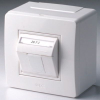 Коробка в сборе с 1 розеткой RJ45 кат. 5е телефон / компьютер (белая) 10665