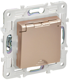 Розетка с крышкой 16А IP44 IEK SKANDY SK-R11Sa (пнсочный) SK-R16-16-44-K98