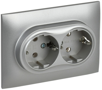 Розетка 2-ая с/з 16А в сборе IEK SKANDY SK-R08S (серебряный) SK-R21-16-K23-F