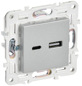 Розетка USB A+C 3,1А IEK SKANDY SK-R14S (серебряный) SK-U22-D31-K23