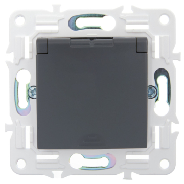 Розетка с крышкой 16А IP44 IEK SKANDY SK-R11T (титан) SK-R16-16-44-K48