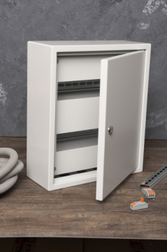EKF Basic Щит распред. навесной ЩРН-18 (350х300х120) IP31 mb21-18-bas