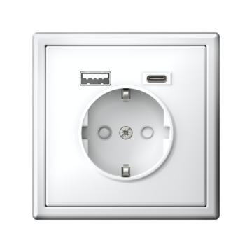 Зарядка USB (А+С) с розеткой ArtGallery (белый) GAL000132