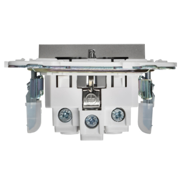 Розетка IEK SKANDY с заземлением со шторками 16А SK-R04S (серебряный) SK-R14-16-K23