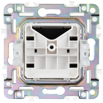 Вывод кабеля IEK SKANDY SK-O01Bl (черный) SK-VK10-0-K02