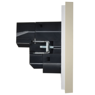 Зарядка USB (А+С) с розеткой IEK FORTE&PIANO 18Вт FP447 (ваниль) FP-R14-16-U22-018-K10