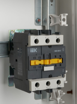 IEK Контактор КМИ-48012 80А 230В/АС3 1НО,1НЗ KKM41-080-230-11