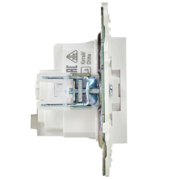 Розетка IEK SKANDY с заземлением без шторок 16А SK-R05W (арктический белый) SK-R11-16-K01