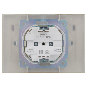 Розетка 2-ая с/з с крышкой 16А в сборе IP44 IEK SKANDY SK-R12S (серебряный) SK-R26-16-44-K23-F