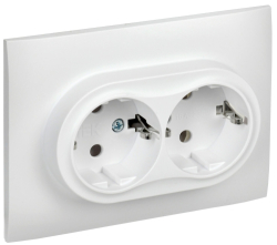 Розетка 2-ая с/з 16А в сборе IEK SKANDY SK-R08W (арктический белый) SK-R21-16-K01-F