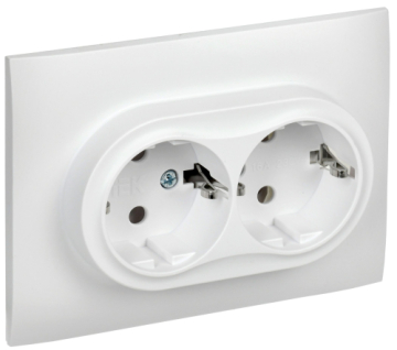 Розетка 2-ая с/з 16А в сборе IEK SKANDY SK-R08W (арктический белый) SK-R21-16-K01-F