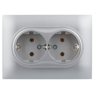 Розетка 2-ая с/з 16А в сборе IEK SKANDY SK-R08S (серебряный) SK-R21-16-K23-F