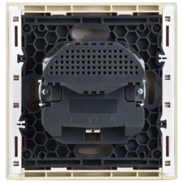 Зарядка USB (А+С) с розеткой IEK FORTE&PIANO 18Вт FP447 (ваниль) FP-R14-16-U22-018-K10