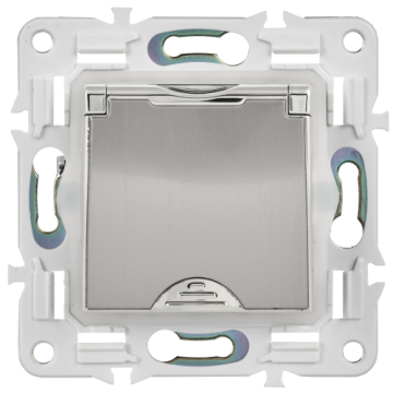 Розетка с крышкой 16А IP44 IEK SKANDY SK-R11N (никель) SK-R16-16-44-K50
