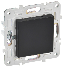 Заглушка с суппортом IEK SKANDY SK-C01Bl (черный) SK-PL10-K02